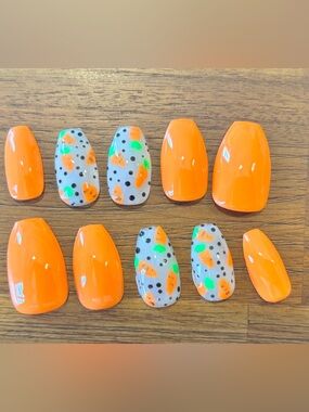 Custom carrot glue on nails